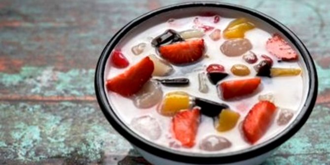 Resep Es Campur Komplet, Minuman Segar Untuk Berbuka Puasa | Merdeka.com