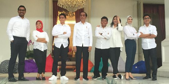 Dua Staf Khusus Milenial Jokowi Mengundurkan Diri, PKS Sarankan Dibubarkan