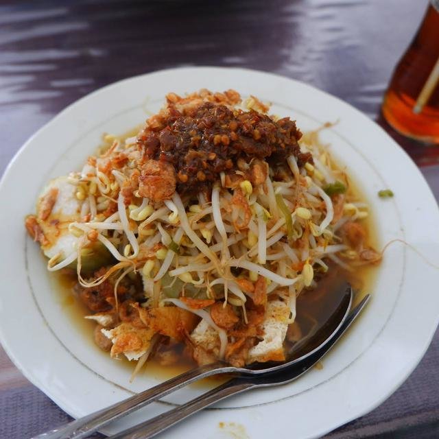 Lontong Balap