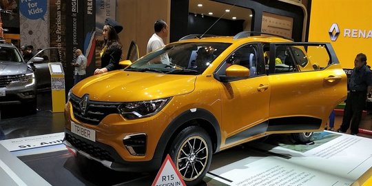 Begini Cara Test Drive Renault Triber di Rumah Konsumen