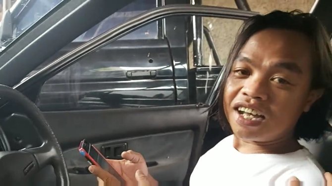 pedro dunia terbalik beli mobil