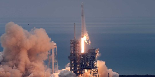 Space X Segera Luncurkan Layanan Internet Super Cepat Berbasis Satelit