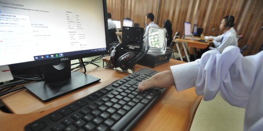 Selama Pandemi Corona, Penerimaan Siswa Baru di Riau Dilakukan Lewat Online