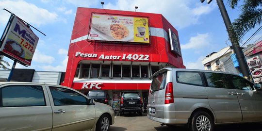 Imbas Corona, KFC Turunkan Gaji dan Tunda Pembayaran THR Karyawan