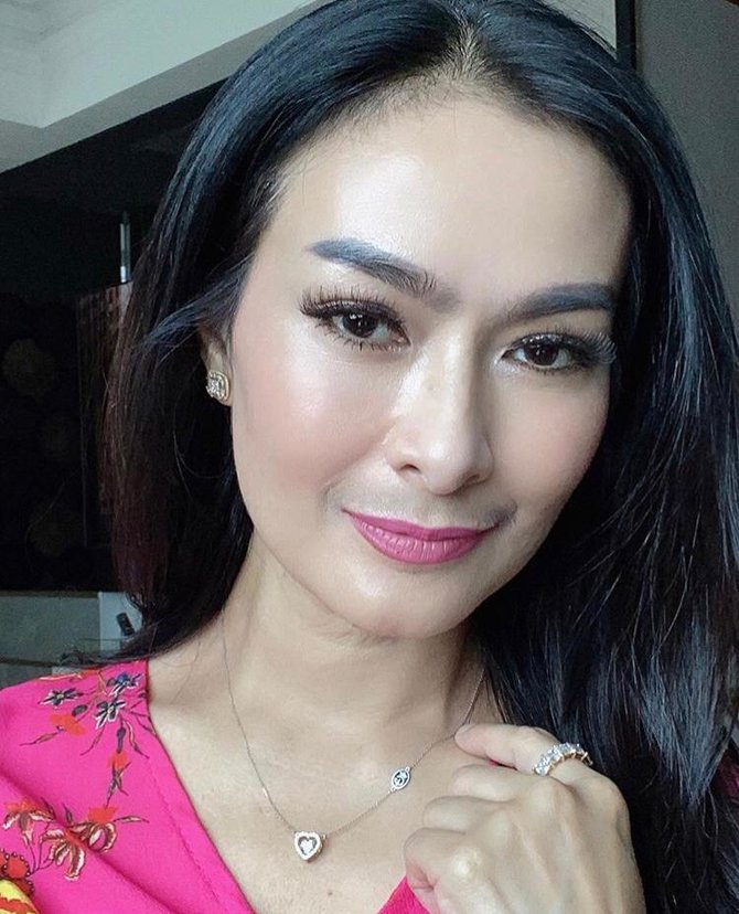 gara gara corona iis dahlia pusing bayar cicilan rumah rp250 juta tiap bulan