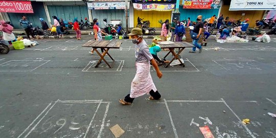 Belajar Penerapan Jaga Jarak dari Pasar Pagi Salatiga