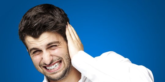 Telinga Sering Terasa Gatal? Jangan Disepelekan, Mungkin Ini Penyebabnya