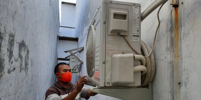 Aksi Tukang Servis AC di Banten Bantu Tenaga Medis di Tengah Pandemi