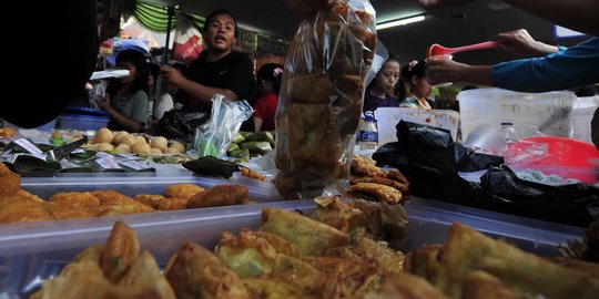 Strategi Bisnis Kuliner Ramadan Saat Covid 19 Simak Penjelasan Ahli Bisnis Unair Merdeka Com