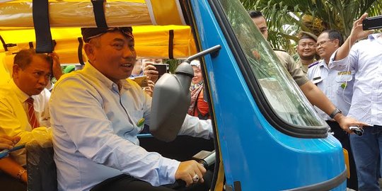 PSBB Tahap Kedua di Bekasi, Satpol PP Dibekali Alat Pemukul