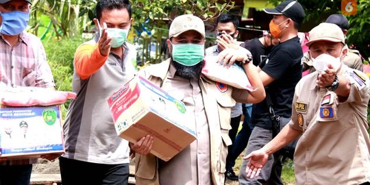 Wali Kota Bengkulu Bagikan Rasmi & Surat Cinta untuk Warga di Tengah Pandemik Corona