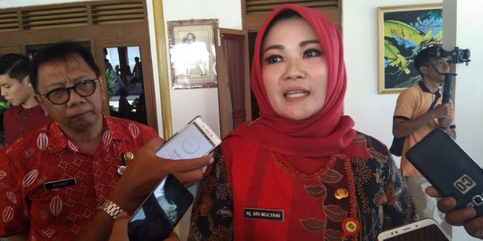 Bupati Klaten Dinilai Melanggar Hukum Menumpangi Bansos untuk Kepentingan Pribadi