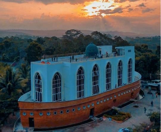 masjid kapal semarang