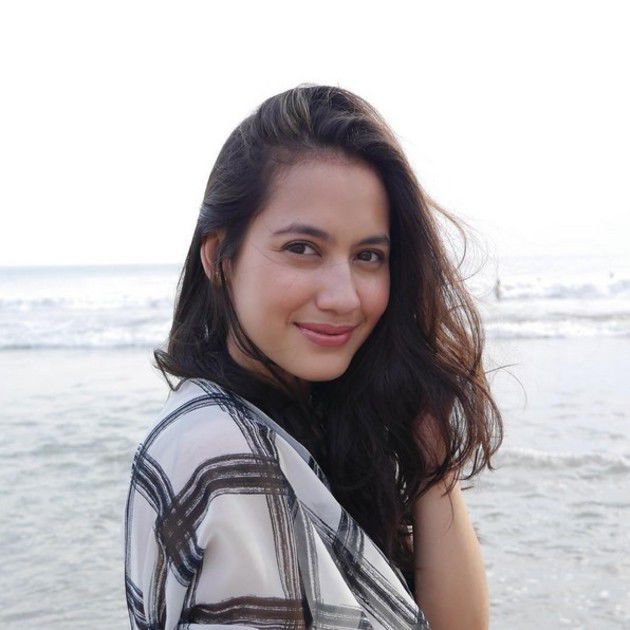 pevita pearce tanpa make up
