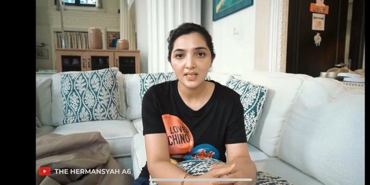 Bagikan Sembako untuk Warga Sekitar, Ashanty Malah Tuai Kritikan