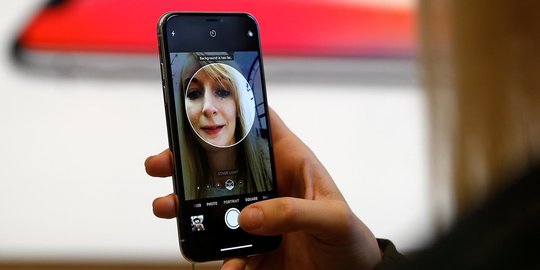 Apple Mudahkan Unlok FaceID iPhone Meski Pakai Masker