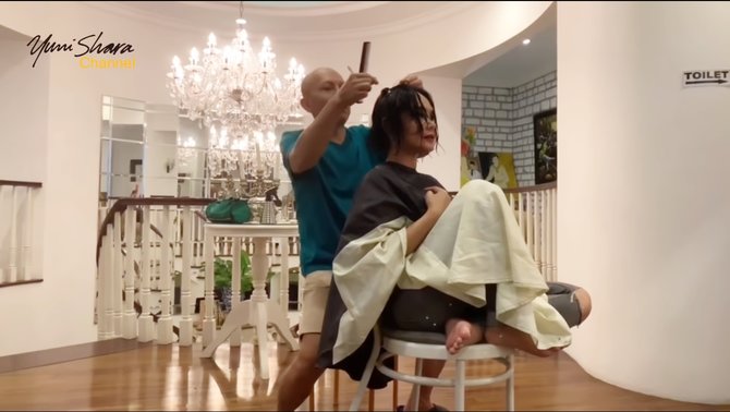 yuni shara ganti rambut
