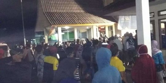 Datangi Kantor Camat, Warga Garut Tanya Status Jenazah Pasien Covid-19 dari Banten