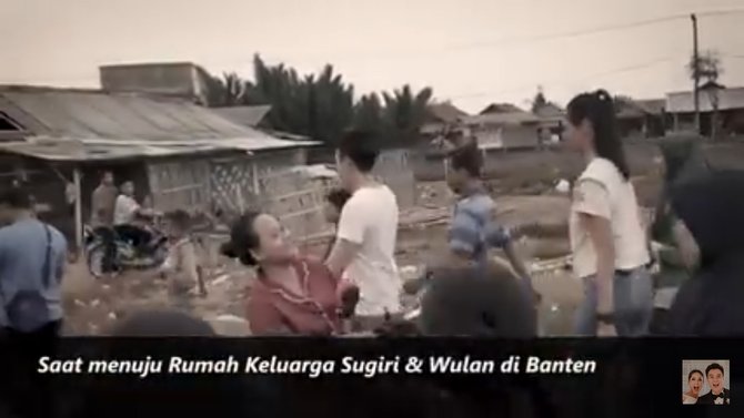 baim wong bangun rumah untuk warga banten