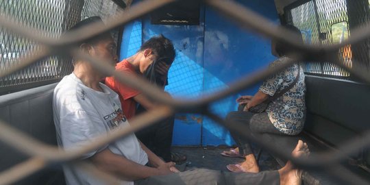 50 PMKS Terjaring Razia Dibawa ke GOR Cengkareng Jakbar