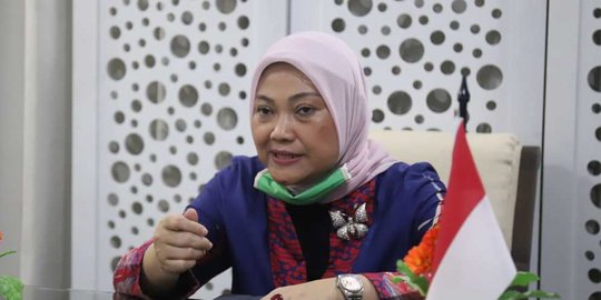 17 juta pekerja telah dirumahkan dan di phk akibat corona rev1