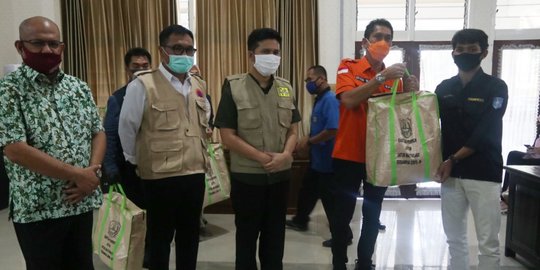 Pemprov Jatim Distribusi Bantuan ke Mahasiswa di Malang