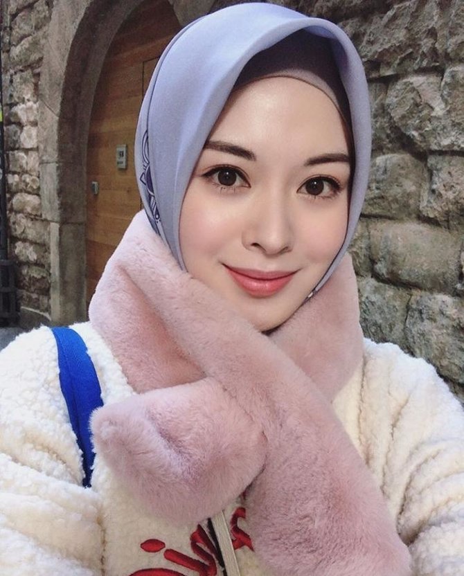 ayana jihye moon