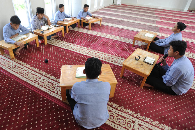 tadarus alquran saat puasa