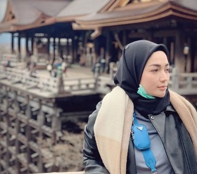 imel putri ceritakan sepenggal kisah keluarga