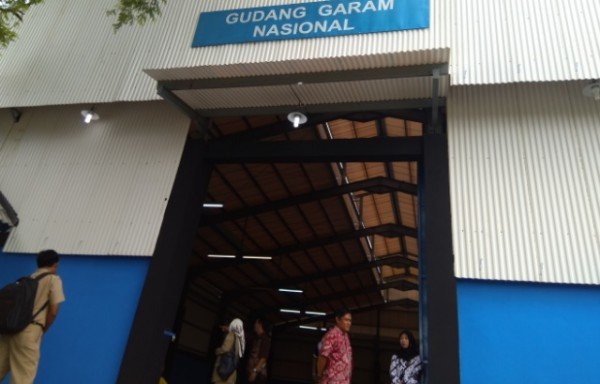pabrik gudang garam di tuban