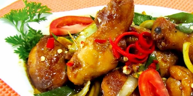 7 Resep Masakan Ayam untuk Buka Puasa, Enak dan Mudah Dibuat | merdeka.com