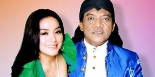 5 Potret Momen Terakhir Yan Vellia Besama Didi Kempot, Penuh Haru ...