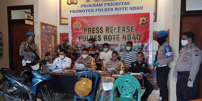 Dipicu Dendam, Tiga Pria Bunuh Penjaga Pintu Masuk Desa Nusakdale Rote