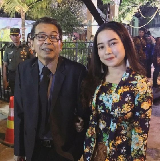 jarwo kwat dan putri anjani anaknya