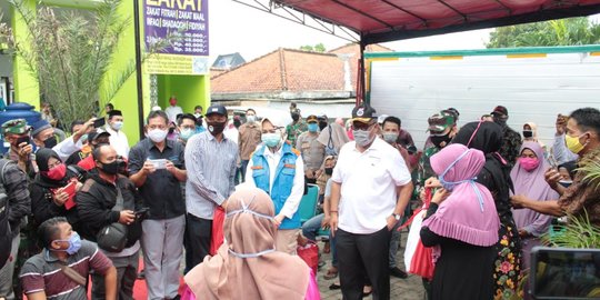 Penyaluran Bansos Sembako Presiden Tahap Pertama di Tangsel