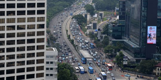 Pembenahan Sektor Riil Kunci Ekonomi Indonesia Hadapi Covid-19