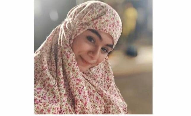 7 pesona sahila hisyam pakai hijab banjir pujian