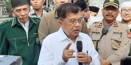 Ketua DMI Jusuf Kalla Imbau Umat Islam Bayar Zakat Lebih Awal