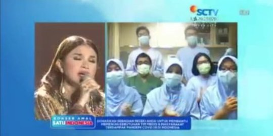 Ratusan Selebritis Meriahkan Konser Amal Satu Indonesia, dari Rossa hingga Iwan Fals