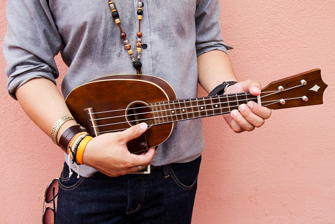 ilustrasi ukulele