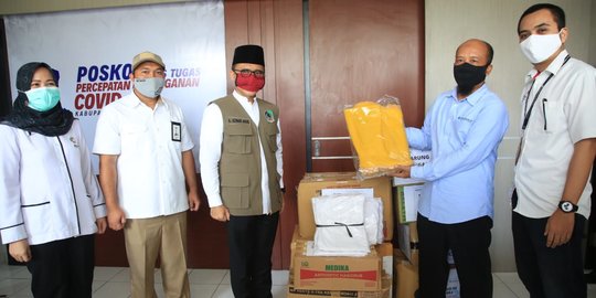 BUMN Bantu Ratusan APD untuk Satgas Covid 19 Banyuwangi