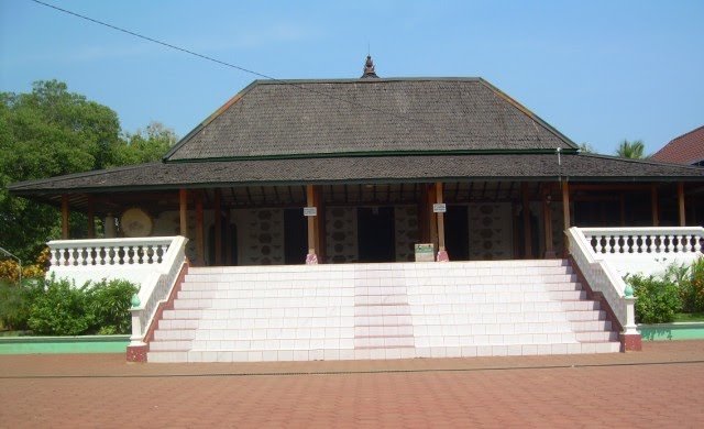 masjid mantingan