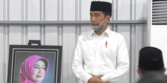Akui Data Penerima Bansos Bermasalah, Jokowi Minta Warga Tak Mampu Belum Dapat Lapor