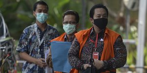 KPK Kembali Periksa Zaenal Abidin dan Miftahul Ulum