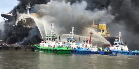 Perusahaan Duga Kebakaran Kapal Tanker di Belawan Dipicu Arus Pendek