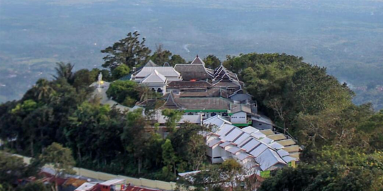 5 Fakta Menarik Masjid Sunan Muria di Kudus, Lokasinya Berada di Puncak Gunung