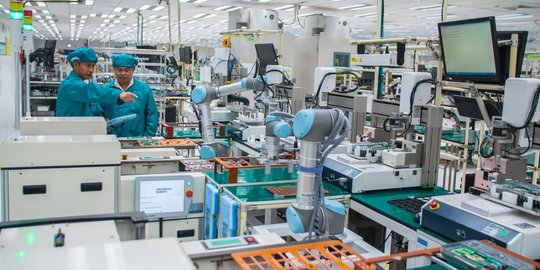 Otomatisasi Robot Solusi Tingkatkan Industri Manufaktur RI di Tengah Kemerosotan