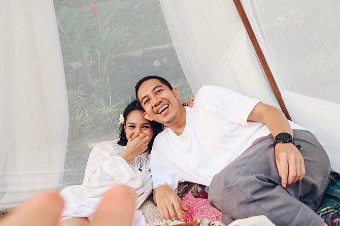berkat media sosial 5 artis ini bertemu pasangannya