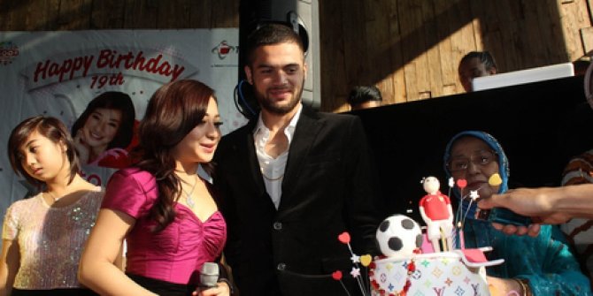 deretan artis putus cinta karena ldr