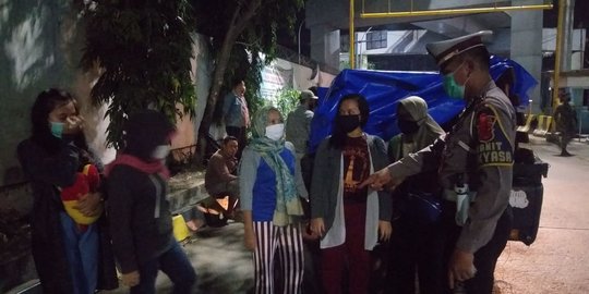 Gunakan Pelat Nomor Palsu dan Bawa 5 Pemudik, Pikap Diamankan di Merak